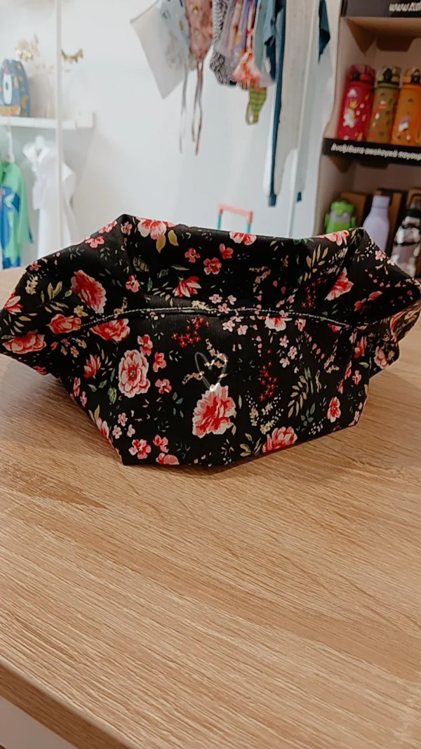 Χειροποίητο σκουφάκι Bouffant με κορδόνια Floral
