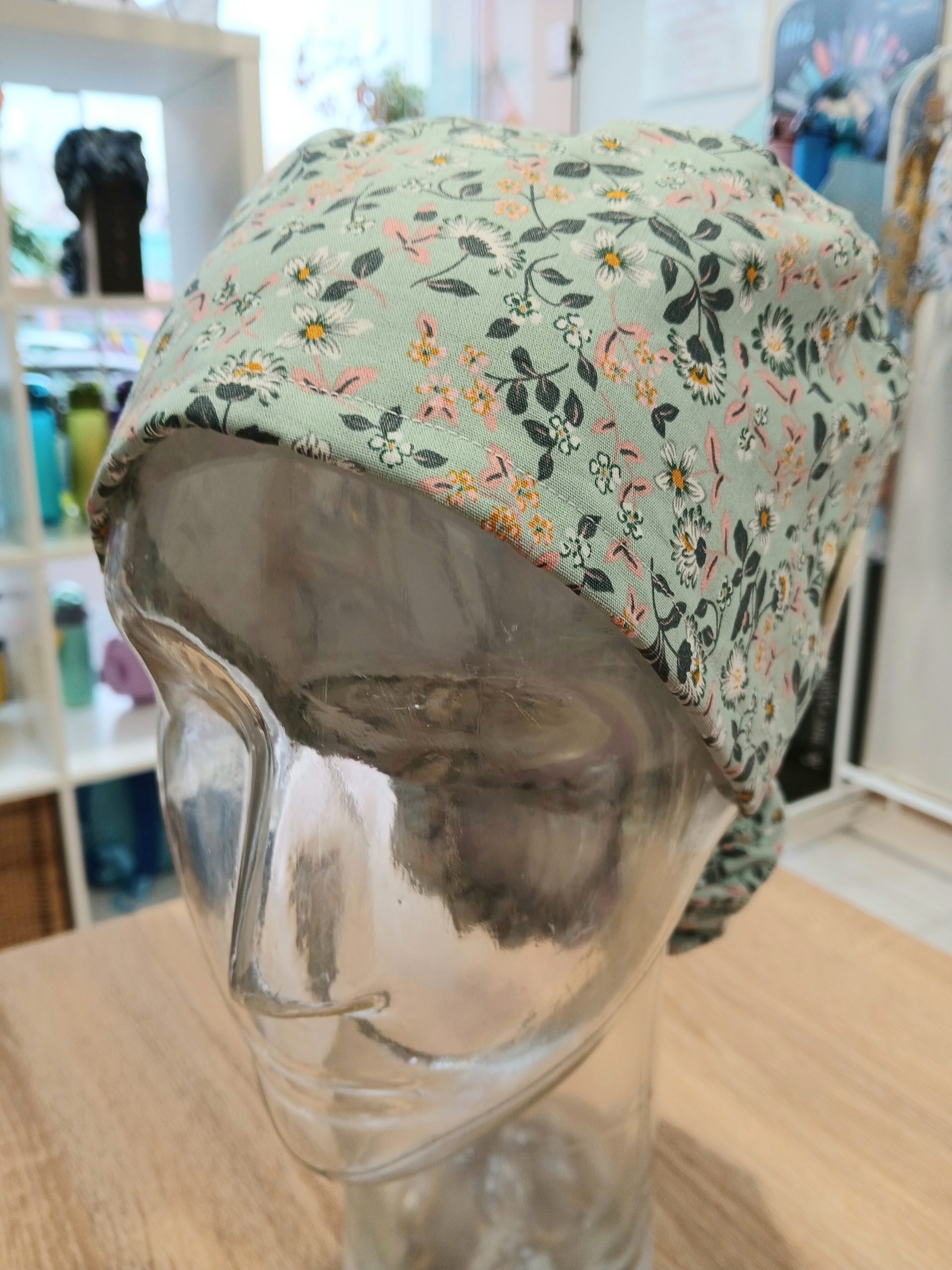 Scrub Cap Ponytail “Million Bells” – Χειροποίητο σκουφάκι χειρουργείου με σατέν επένδυση & κουμπιά για τα αυτιά - Image 6