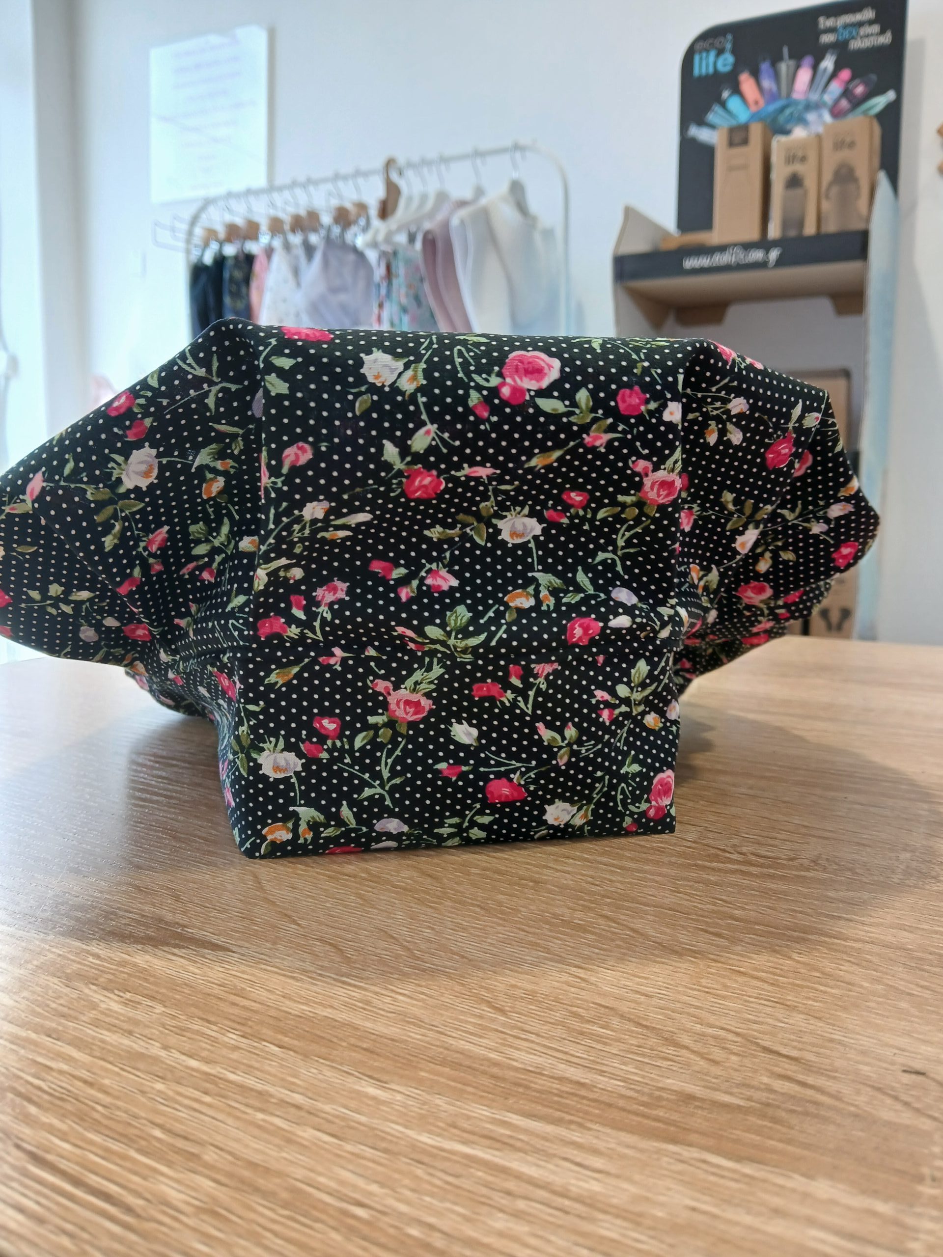 Σκουφάκι Εργασίας Bouffant Large ''Τριανταφυλλάκια Πουά''